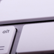 Kopiuj-wklej to nie zawsze jest OK: Najczęstsze naruszenia praw autorskich w internecie